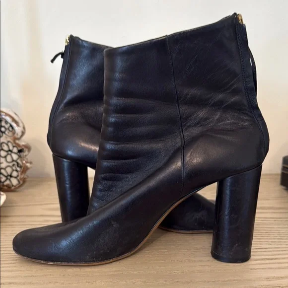 Isabel Marant Elegant Black Leather Ankle Boots 39 - Picture 1 of 5